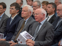 Audience-solennelle-TA-image-2.jpg